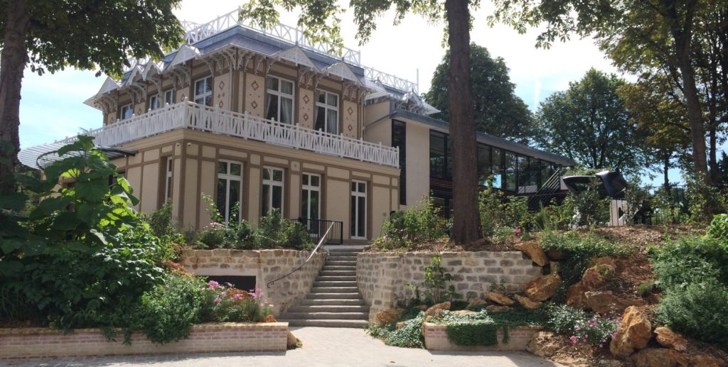 Le Pavillon Royal, dans le bois de Boulogne, privatisé pour la convention annuelle de 3DS Outscale